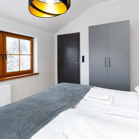 Wonder - Karkonosz Blisko Wyciągów Narciarskich, Szlaków I Restauracji Karpacz