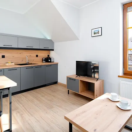 Wonder - Karkonosz Blisko Wyciągów Narciarskich, Szlaków I Restauracji Karpacz