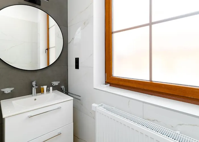 Wonder - Karkonosz Blisko Wyciągów Narciarskich, Szlaków I Restauracji